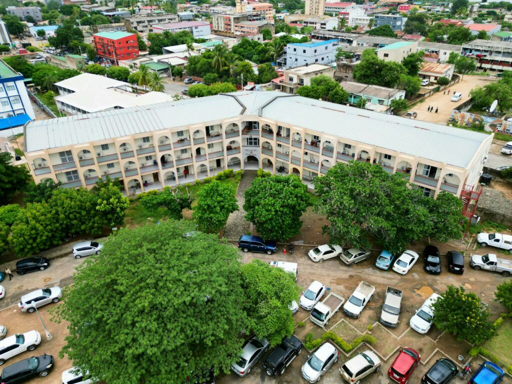 Découvrez le charme envoûtant du Quartier Laurent Bonnevay Villeurbanne : Guide complet pour vivre e