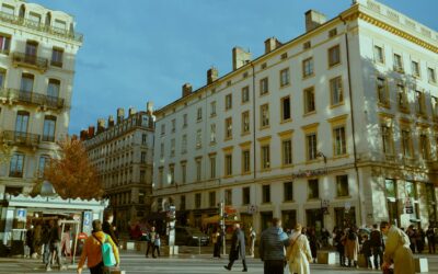 Nexity Studea Lyon vs Colocation : Quel logement étudiant choisir ?